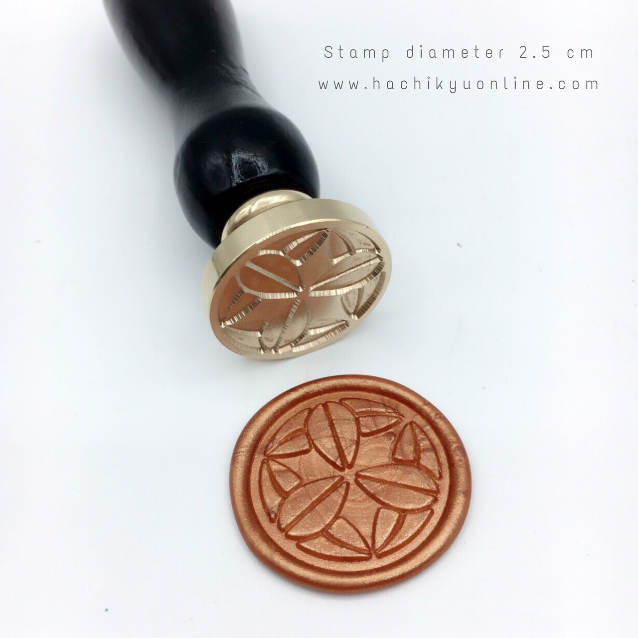 Japanese crest ขนาด 2.5 cm.