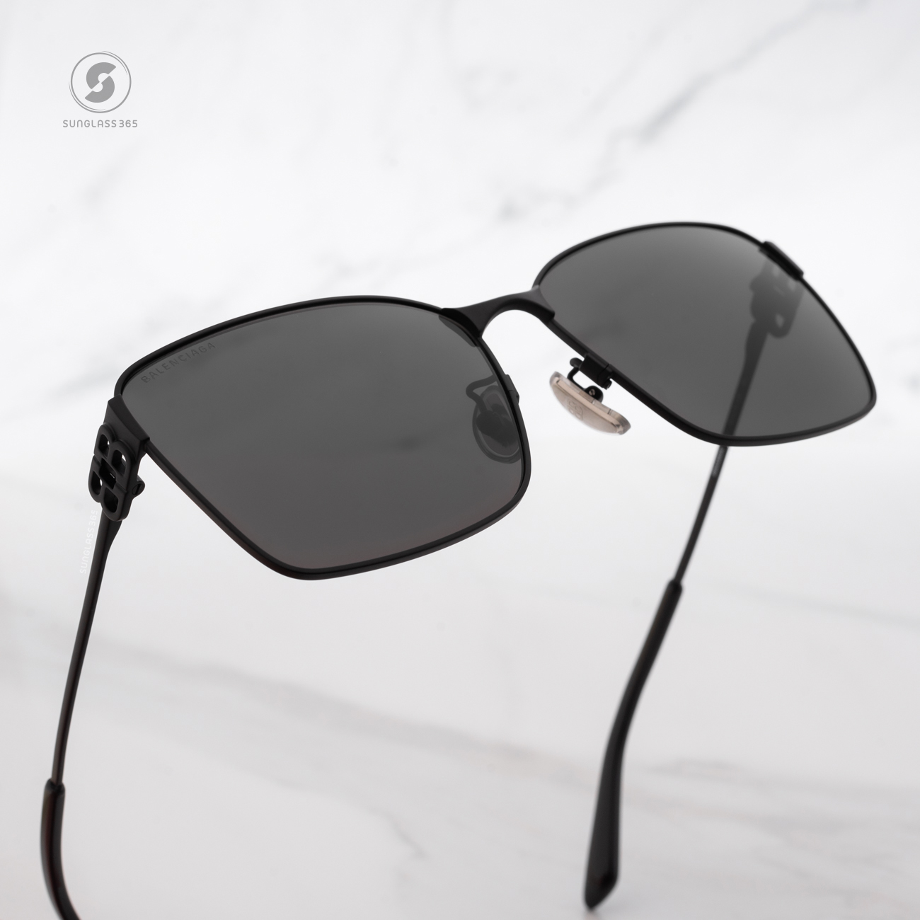 แว่นกันแดด Balenciaga BB0338SK 001