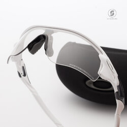Oakley OO9206-69 RADARLOCK PATH Polished White Clear Photochromic