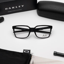 Oakley Dehaven(A) OX8180-01 Satin Black
