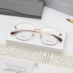 แว่นสายตา BOLON รุ่น Montreal BA7023 B30 Rose Gold