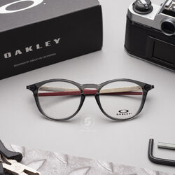 Oakley OX8105-02 Pitchman R Grey Smoke