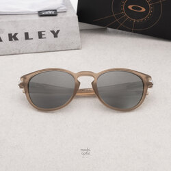 OAKLEY LATCH OO9265-68 Matte Sepla Prizm Black Polarized
