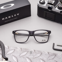 Oakley Apparition OX8152-02 Satin Grey Smoke