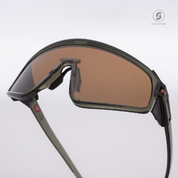 OAKLEY LATCH PANEL OO9404-03 Olive Ink Prizm Tungsten