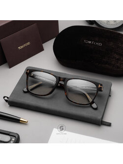 กรอบแว่น TOM FORD FT5662-F-B 052