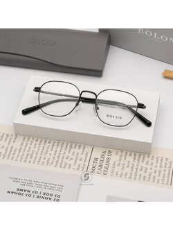 แว่นสายตา BOLON รุ่น BJ7325 B11 Matte Black