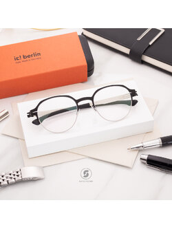 กรอบแว่น IC BERLIN Ari Off White Black