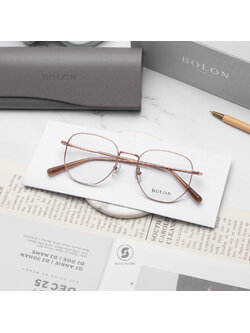 แว่นสายตา BOLON รุ่น BJ7359 B30 Rose Gold