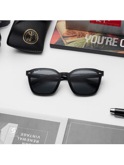 Ray-Ban RB4392D 601/81 Black Polarized