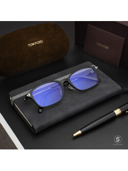 กรอบแว่น TOM FORD TF5647 001