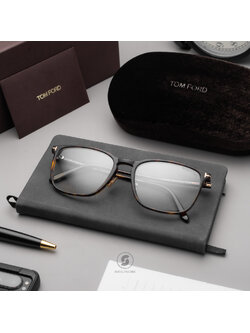 กรอบแว่น TOM FORD FT5699-B 052