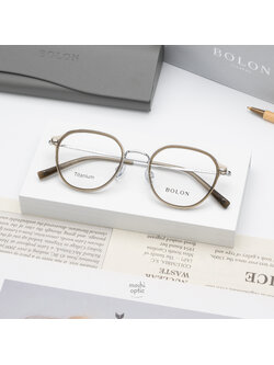 แว่นสายตา BOLON รุ่น BA6006 B80 Transparent Olive
