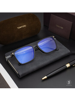 กรอบแว่น TOM FORD TF5696 001