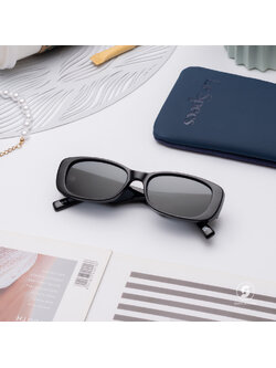 แว่นกันแดด Le Specs LSP1902078 Unreal! Black