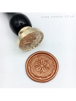 Japanese crest ขนาด 2.5 cm.