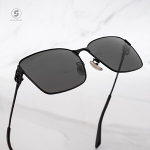 แว่นกันแดด Balenciaga BB0338SK 001