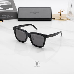 แว่นกันแดด Givenchy GV40084F 01A