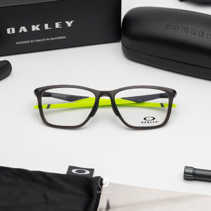 Oakley Dissipate OX8062D-02 Satin Grey Smoke