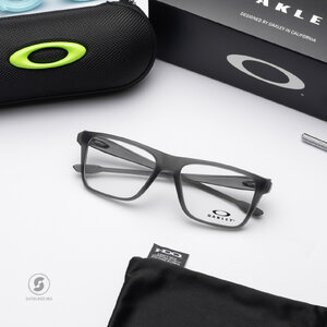 Oakley Top Bunt OY8026-02 Satin Grey Smoke