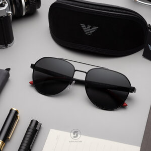 แว่นกันแดด Emporio Armani EA2129D 300187