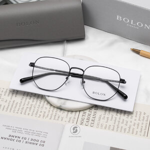 แว่นสายตา BOLON รุ่น BJ7359 B11 Black