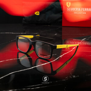แว่นสายตา Scuderia Ferrari FZ8013D 523