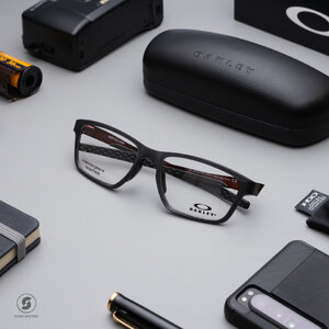 Oakley Metalink OX8153-05 Satin Grey Smoke