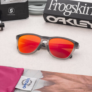 Oakley Frogskins Range A OO9284A-01 Prizm Ruby