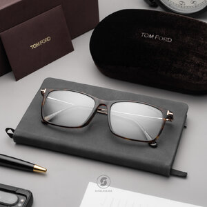 กรอบแว่น TOM FORD FT5758-F-B 052