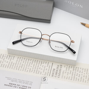 แว่นสายตา BOLON รุ่น BA7007 B13 Matte Black / Rose Gold