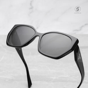 PRADA PR19ZSF 1AB5S0 Black