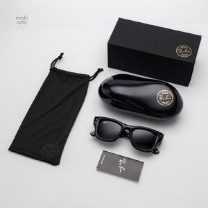 Ray Ban RB4940 Wayfarer Puffer 601/87 Ultra Black