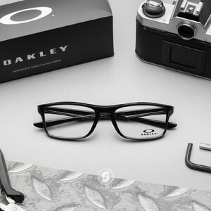 Oakley Plank 2.0 OX8081-15 Polished Black