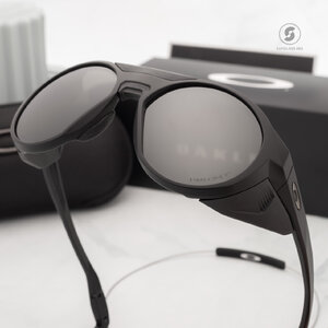 Oakley OO9440-09 Clifden Matte Black Prizm Black Polarized