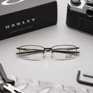 Oakley Limit Switch 0.5 OX5119-02 Satin Pewter