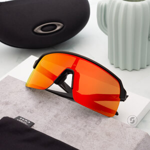 OAKLEY OO9463A-10 Sutro Lite(A) Matte Black Prizm Ruby