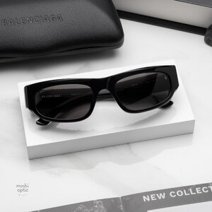 แว่นกันแดด Balenciaga BB0388S 001