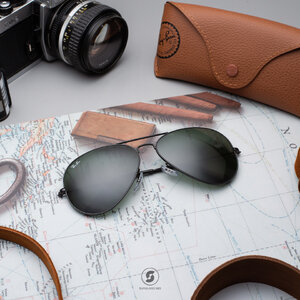 Ray-Ban RB3026 L2821 Aviator Black Frame G-15 Lenses 62mm