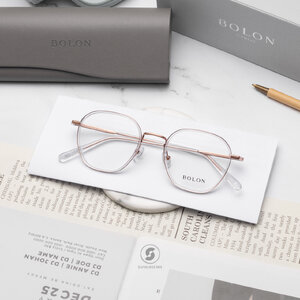 แว่นสายตา BOLON รุ่น BJ6112 B93 Transparent Rose Gold
