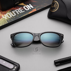 RayBan RB2132F 901/3A New Wayfarer Black clear gradient green