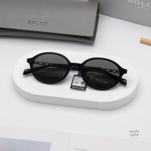 แว่นกันแดด BOLON รุ่น BL3216 Jakarta C10 Shiny Black