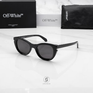 แว่นกันแดด Off-White OERI112 1007