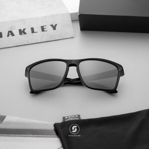 Oakley OO9448f-05 Sylas(A) Polished Black Prizm Black Polarized