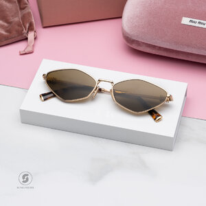 แว่นกันแดด Miu Miu MU56ZS 5AK09Z