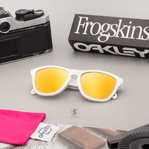 Oakley Frogskins OO9245-D9 Matte White Prizm 24K Polarized