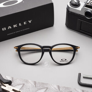 Oakley OX8105-19 Pitchman R Satin Black / Gold