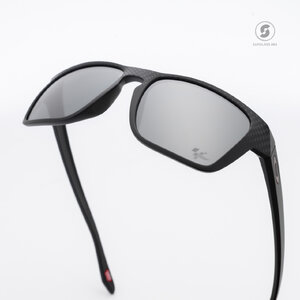 Oakley OO9448-39 Sylas Matte Black Prizm Black