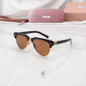 แว่นกันแดด Miu Miu MU09ZS 1AB2Z1