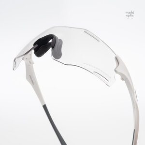 Oakley OO9512D-01 Cybr Zero Matte White Clear to Black Iridium Photochromic